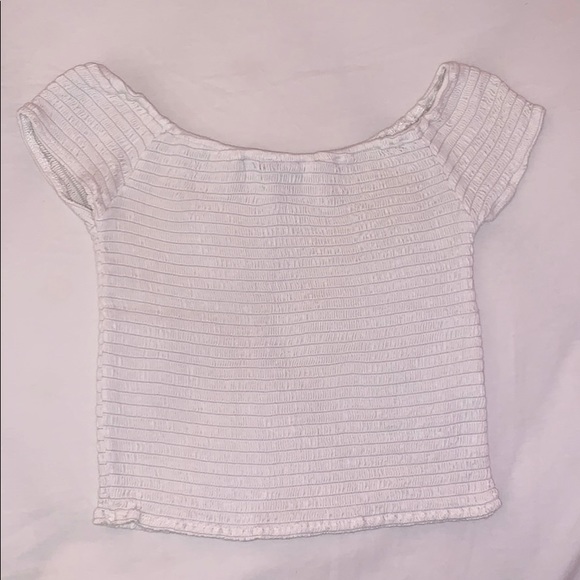 Brandy Melville Smocked Off The Shoulder - Picture 1 of 3